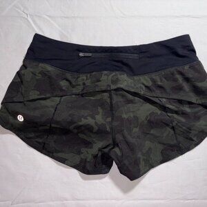 Lululemon Camo Running Speed Up MR Mid Rise Short 2.5” Lined Shorts LW7ATDR Sz 4